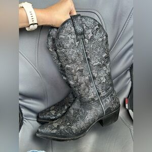 Shyanne Black Heeled Boots